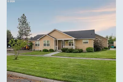 3010 5th St, Baker City, OR 97814 - Photo 1