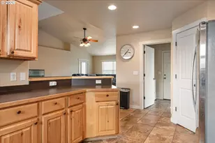 3010 5th St, Baker City, OR 97814 - Photo 15