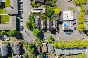 3627 S Corbett Ave, Portland, OR 97239 - Photo 47