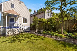 3627 S Corbett Ave, Portland, OR 97239 - Photo 33