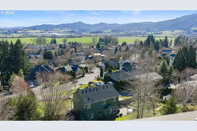 387 Jessica Dr, Forest Grove, OR 97116 - Photo 3