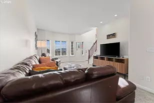 387 Jessica Dr, Forest Grove, OR 97116 - Photo 9