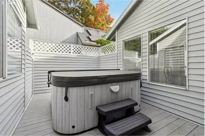 15675 SW 87th Ave, Tigard, OR 97224 - Photo 25