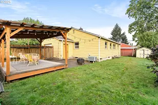 10202 N Buchanan Ave, Portland, OR 97203 - Photo 37