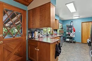 19437 SE Marcia Ct, Milwaukie, OR 97267 - Photo 11