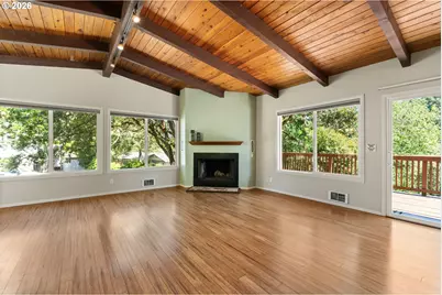 975 E 44th Ave, Eugene, OR 97405 - Photo 15
