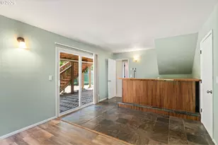 975 E 44th Ave, Eugene, OR 97405 - Photo 33