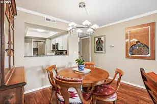 6665 W Burnside St, Portland, OR 97210 - Photo 15