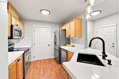 14905 SW Sandhill Loop #101, Beaverton, OR 97007 - Photo 7