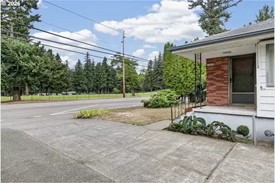 13624 NE Glisan St, Portland, OR 97230 - Photo 3