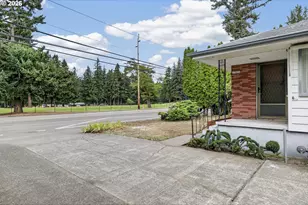 13624 NE Glisan St, Portland, OR 97230 - Photo 3
