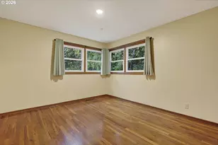 13624 NE Glisan St, Portland, OR 97230 - Photo 17