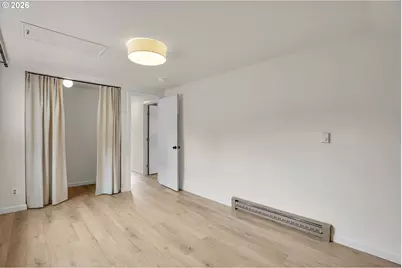 7934 N Hurst Ave, Portland, OR 97203 - Photo 37