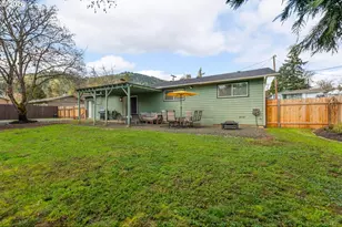 808 NE Craig St, Myrtle Creek, OR 97457 - Photo 31