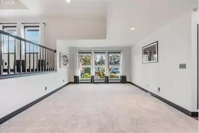 511 SE 15th St, Gresham, OR 97080 - Photo 9