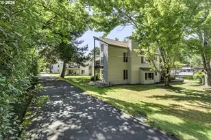 11670 SW Boones Bend Dr, Beaverton, OR 97008 - Photo 25