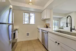 11670 SW Boones Bend Dr, Beaverton, OR 97008 - Photo 11