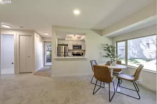 11670 SW Boones Bend Dr, Beaverton, OR 97008 - Photo 9