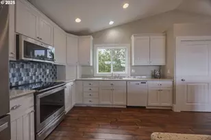 550 Coolidge Ln, Yachats, OR 97498 - Photo 9