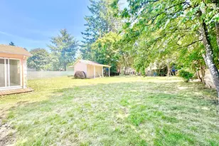 16720 SE Clinton St, Portland, OR 97236 - Photo 27
