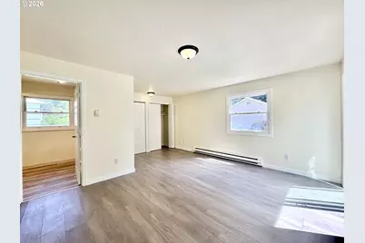 16720 SE Clinton St, Portland, OR 97236 - Photo 17