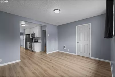 1102 Cowlitz Way, Kelso, WA 98626 - Photo 5