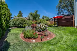 600 SE Parkway Dr, Winston, OR 97496 - Photo 39