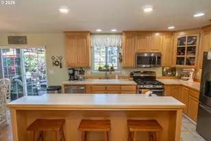 600 SE Parkway Dr, Winston, OR 97496 - Photo 9