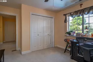 600 SE Parkway Dr, Winston, OR 97496 - Photo 21