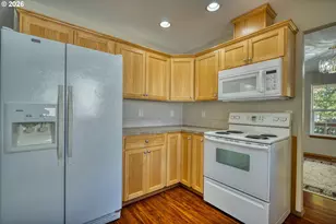 455 B St, Columbia City, OR 97018 - Photo 21