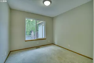 455 B St, Columbia City, OR 97018 - Photo 35