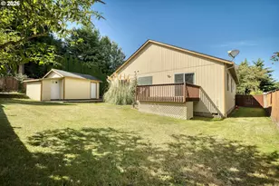 455 B St, Columbia City, OR 97018 - Photo 41