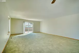 455 B St, Columbia City, OR 97018 - Photo 25