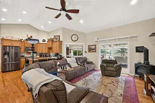 60 W Taylor St, Carlton, OR 97111 - Photo 11