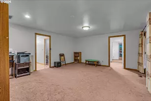 6637 Rochester St, Brooks, OR 97305 - Photo 33