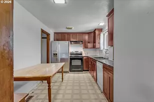 6637 Rochester St, Salem, OR 97305 - Photo 41