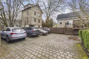 36 NE Stanton St, Portland, OR 97212 - Photo 43