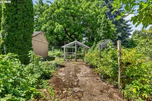 5715 NE 48th Ave, Portland, OR 97218 - Photo 27