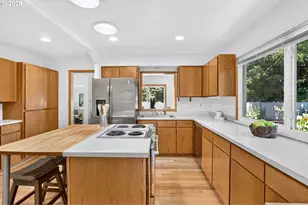 5715 NE 48th Ave, Portland, OR 97218 - Photo 17