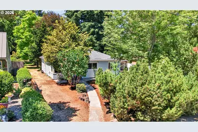 5715 NE 48th Ave, Portland, OR 97218 - Photo 35