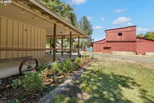 721 Cole Rd, Oakland, OR 97462 - Photo 23