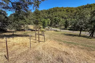 855 San Souci Dr, Roseburg, OR 97471 - Photo 29