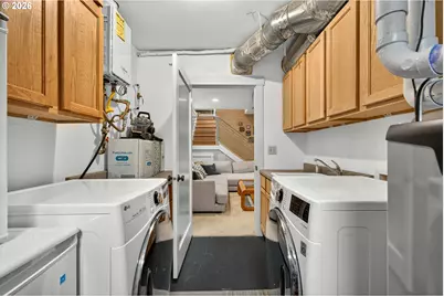 7128 N Curtis Ave, Portland, OR 97217 - Photo 33