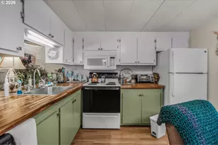 620 SE 2nd Ave, Canby, OR 97013 - Photo 11