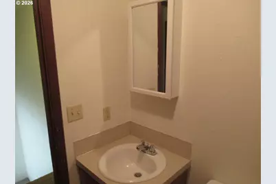 174 NW Stoneway Dr, Salem, OR 97304 - Photo 15