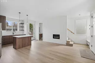 9596 SW 91st Ave, Portland, OR 97223 - Photo 11