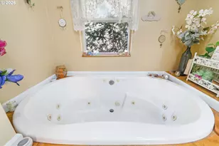 94344 Hwy 42, Coquille, OR 97423 - Photo 13