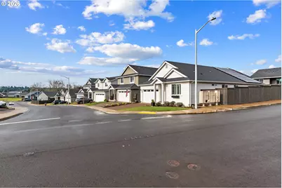 513 NE Fremont Dr, Estacada, OR 97023 - Photo 43