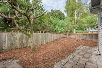 972 Madison St, Eugene, OR 97402 - Photo 45