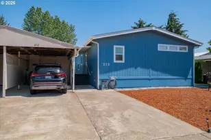 300 SE Lacreole Dr, Dallas, OR 97338 - Photo 29